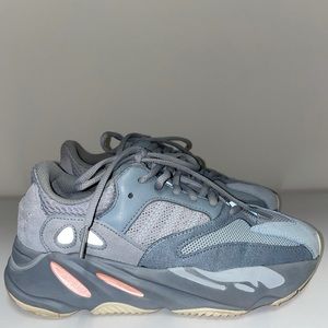 YEEZY BOOST 700 'INERTIA